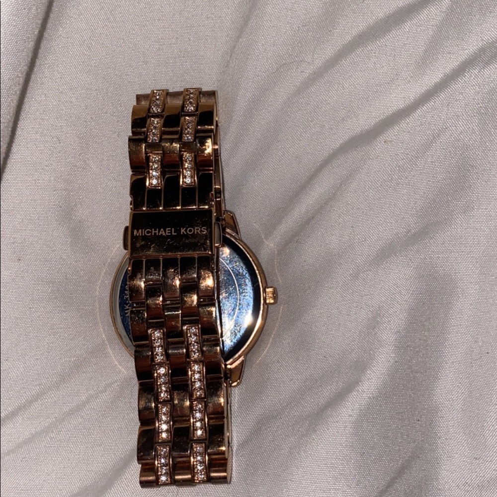 Michael Kors Watch - Picture 2 of 2